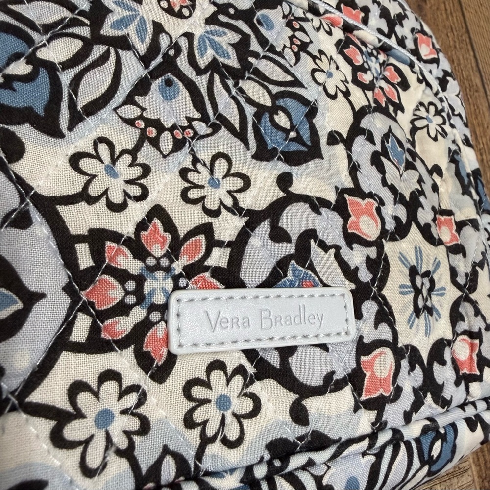Vera Bradley Women Purse Shoulder Handbag RFID LITTLE HIPSTER LISBON MEDALLION - Picture 3 of 11